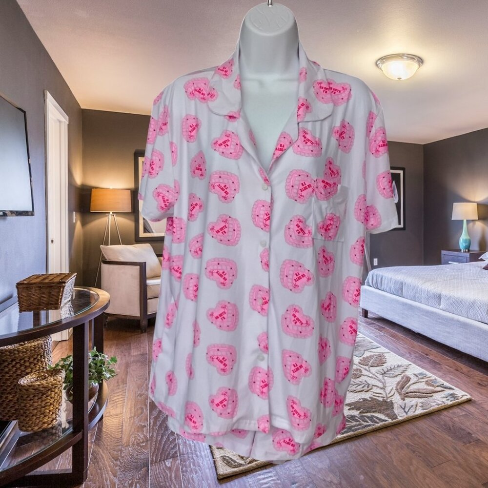 NEW!! WHITE AND PINK HEARTS PAJAMA SET - NOT TIRED - SIZE XL